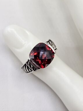 Swarovski Crystal Elements Silver Statement Ring Dark Ruby Red Size 9.75 Prom